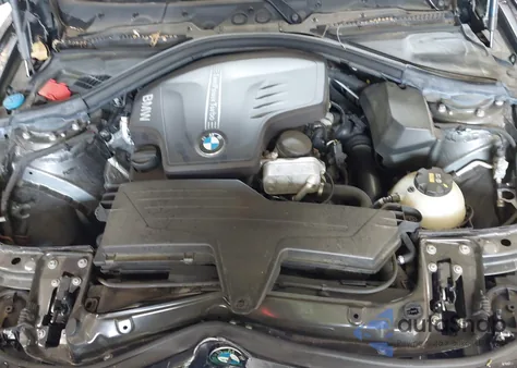 2017 BMW 320I xDrive z USA, uszkodzony, nr VIN WBA8E5G39HNU45088